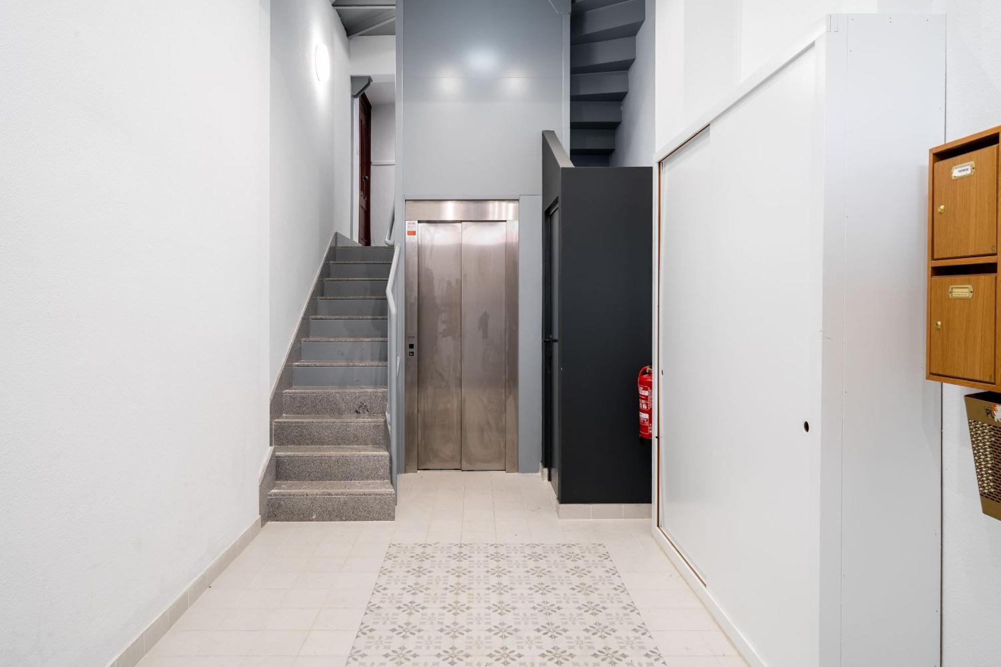Rf Home Plaza Mayor Леон Екстериор снимка