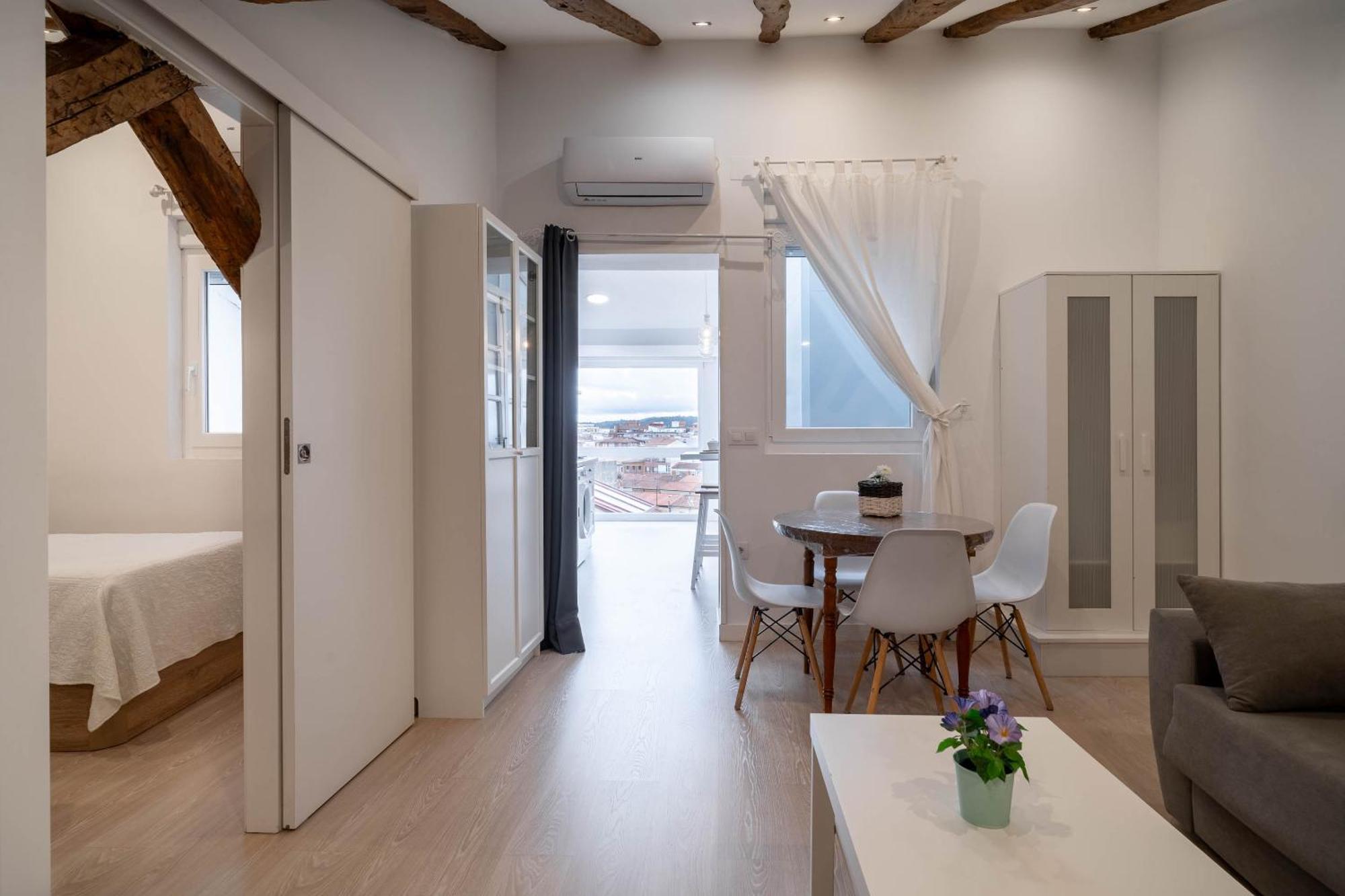 Rf Home Plaza Mayor Леон Екстериор снимка